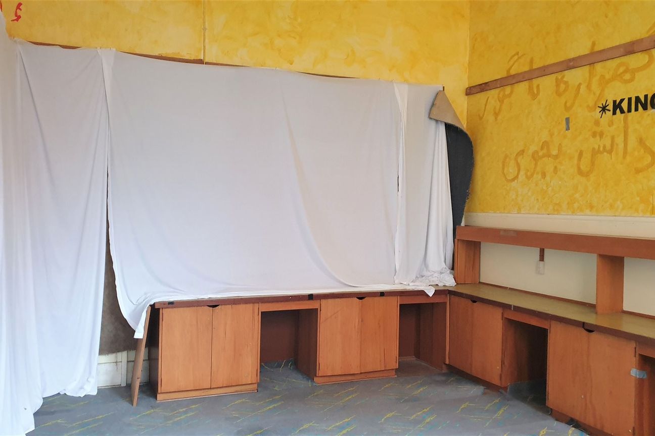 Spacious Office - 27 m² - Поглед 2