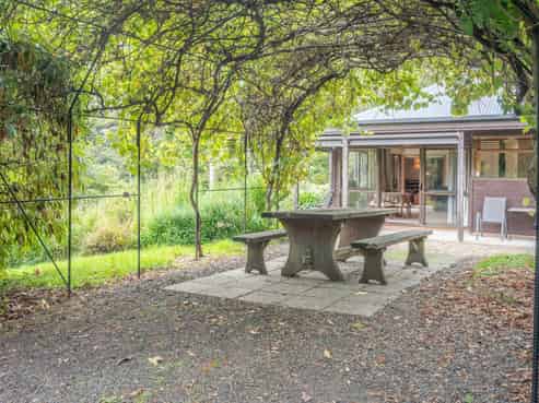 200 Holmes Bay Valley Road, Pigeon Bay