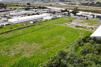 Land for Lease/Sale & Land & Build Options