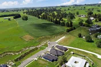 26A, 28Aan Maple Drive, Putaruru