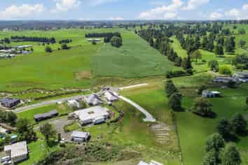 26A, 28Aan Maple Drive, Putaruru