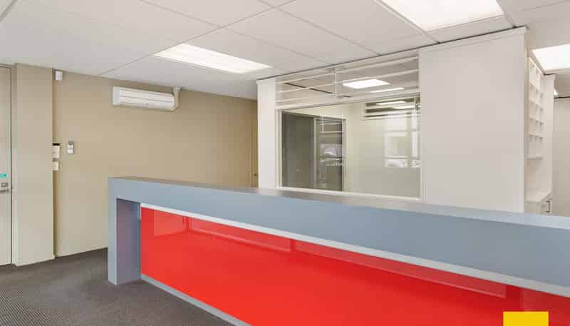  5/211 Ferry Road, Waltham