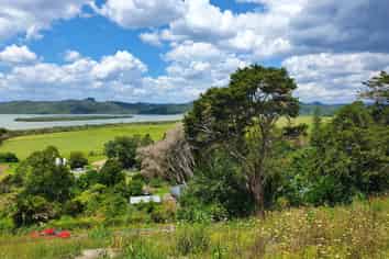 17b McDonell St, Rawene