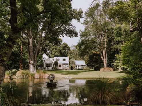 The beautiful Stonebridge & home