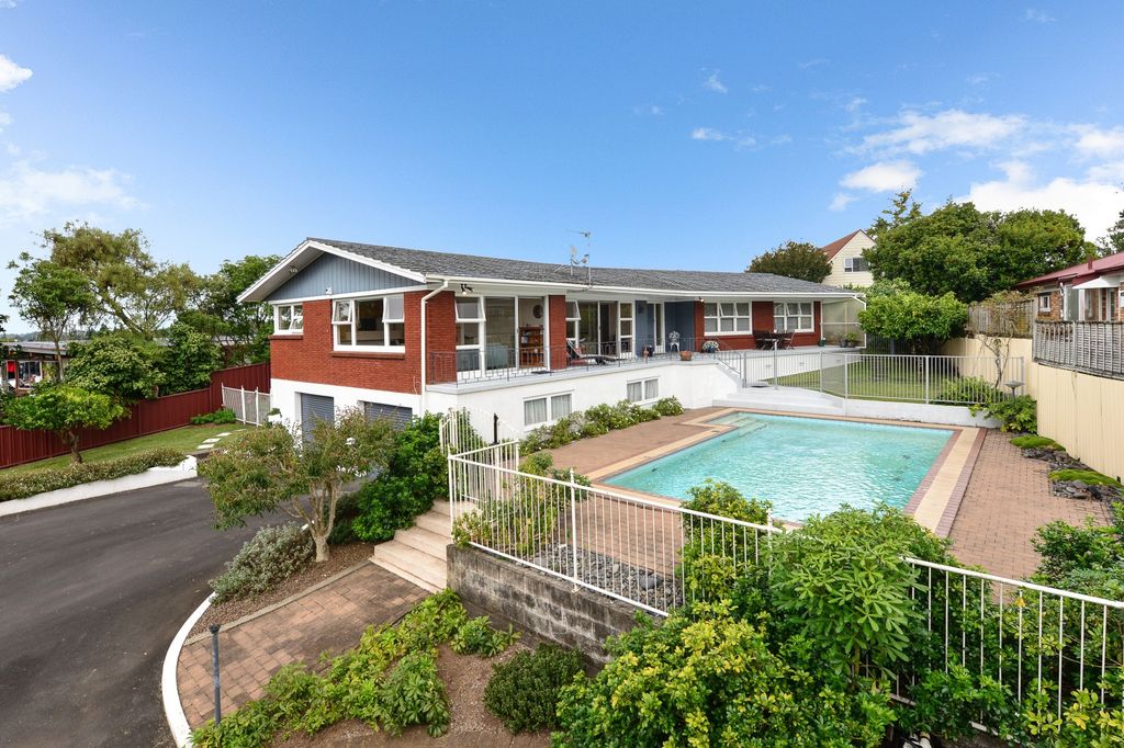 Property value 7 Mccracken Avenue, Hillcrest realestate.co.nz