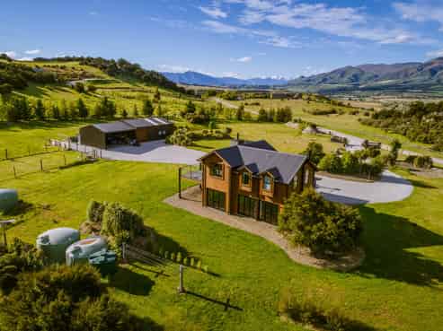 86 Riverview Road, Queensberry