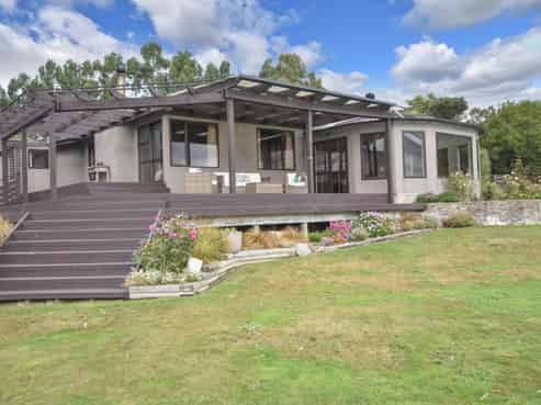 410 Saddle Hill Road, Scroggs Hill