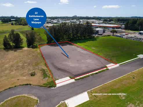 FENCED YARD IN WAIPAPA