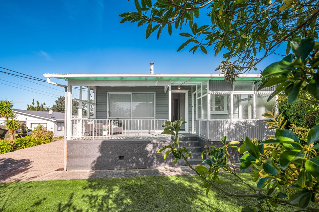 Sold 1/80 Glengarry Road, Glen Eden realestate.co.nz