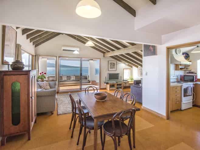 20a Oxford Terrace, Cheltenham, Devonport