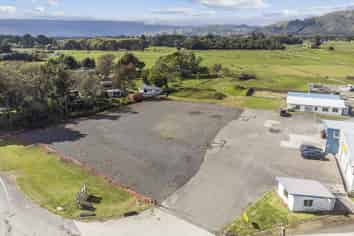 3000m² secure industrial yard – Te Horo