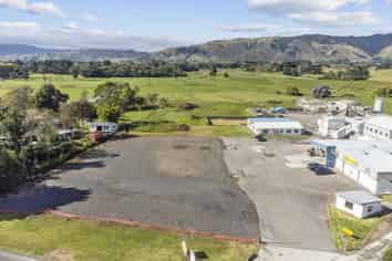 3000m² secure industrial yard – Te Horo