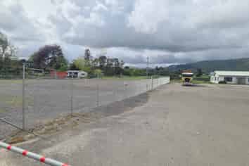 3000m² secure industrial yard – Te Horo