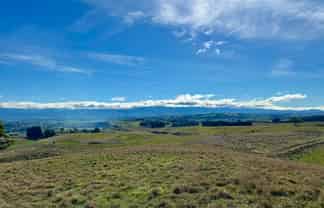 14 Ranginui Drive, Carterton