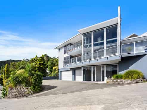 14 Dundas Road, Riverside