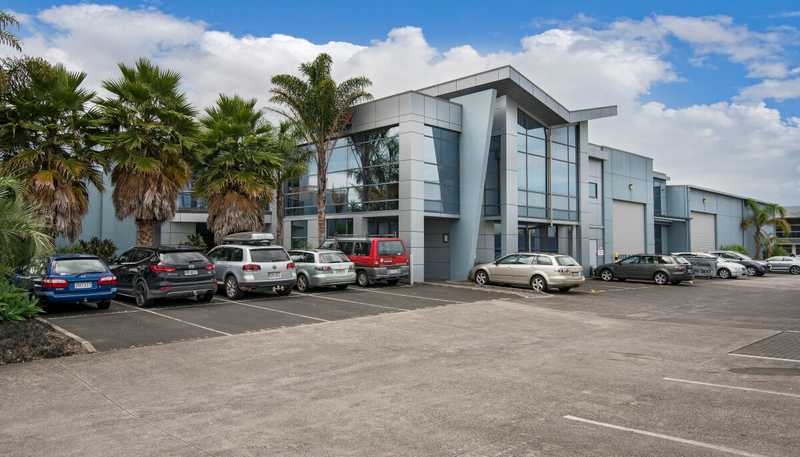 7A Airborne Road, Albany