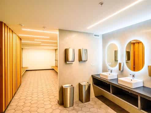 CBRE - Last Premium Floor Remaining