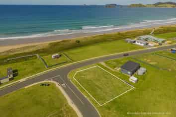 81 Skippers Road, Opito Bay