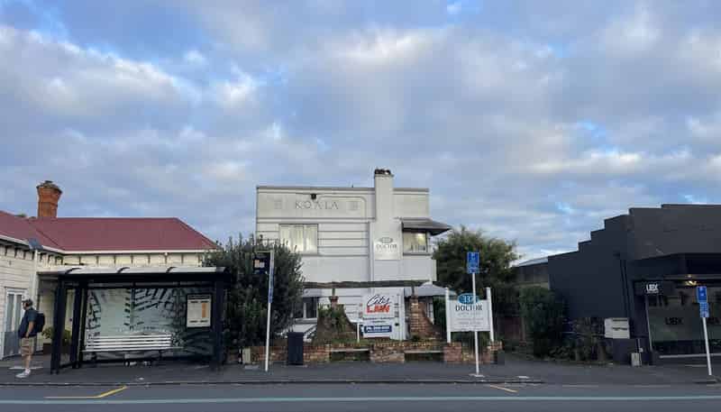 2/337 Dominion Road, Mount Eden