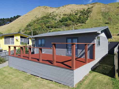 269 Mataikona Road, Mataikona