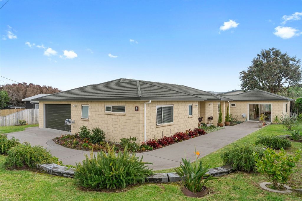 Property value 9 Eveline Street, Mangawhai Heads realestate.co.nz