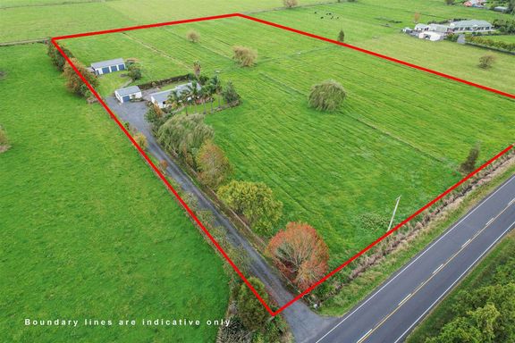 Nz Area Code 992 Property value - 992 Hauraki Road, Turua - realestate.co.nz