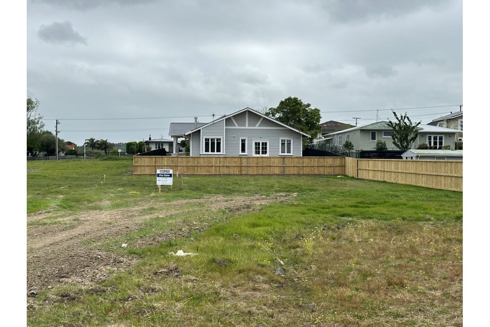 Lockerbie Estate Sections, Morrinsville, MatamataPiako For Sale