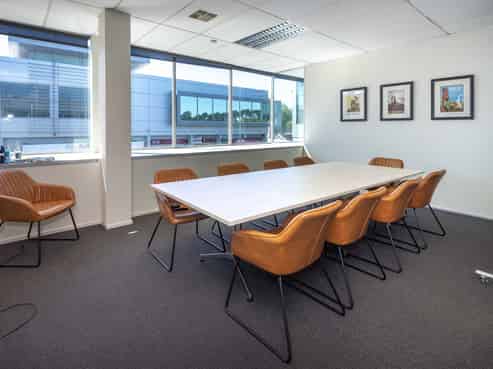 Upscale office plus warehouse