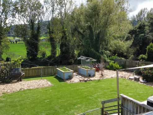 21 Puriri Valley Road, Puriri