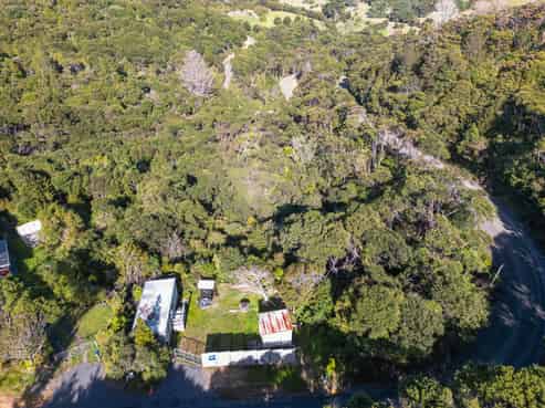 1 Waikawau Beach Road, Waikawau