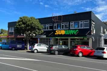 LIGHT, BRIGHT & AFFORDABLE SPACE IN CENTRAL TAWA