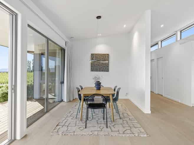 46 Cardno Way, Bronte