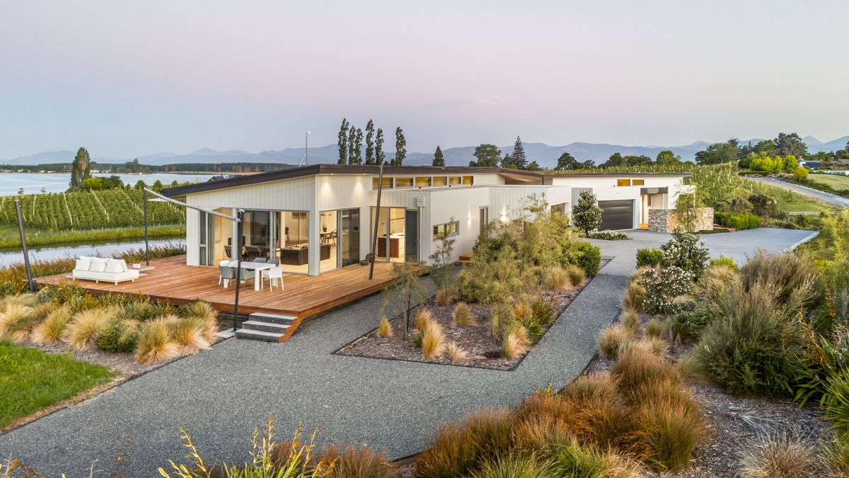 Architectural Waterfront Luxury on 5.01 Hectares - Ansicht 2