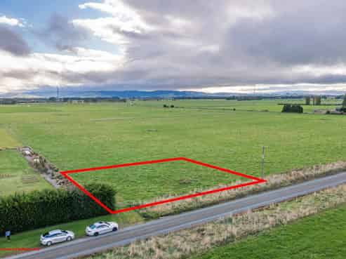 369 Shaws Trees Road, Nightcaps