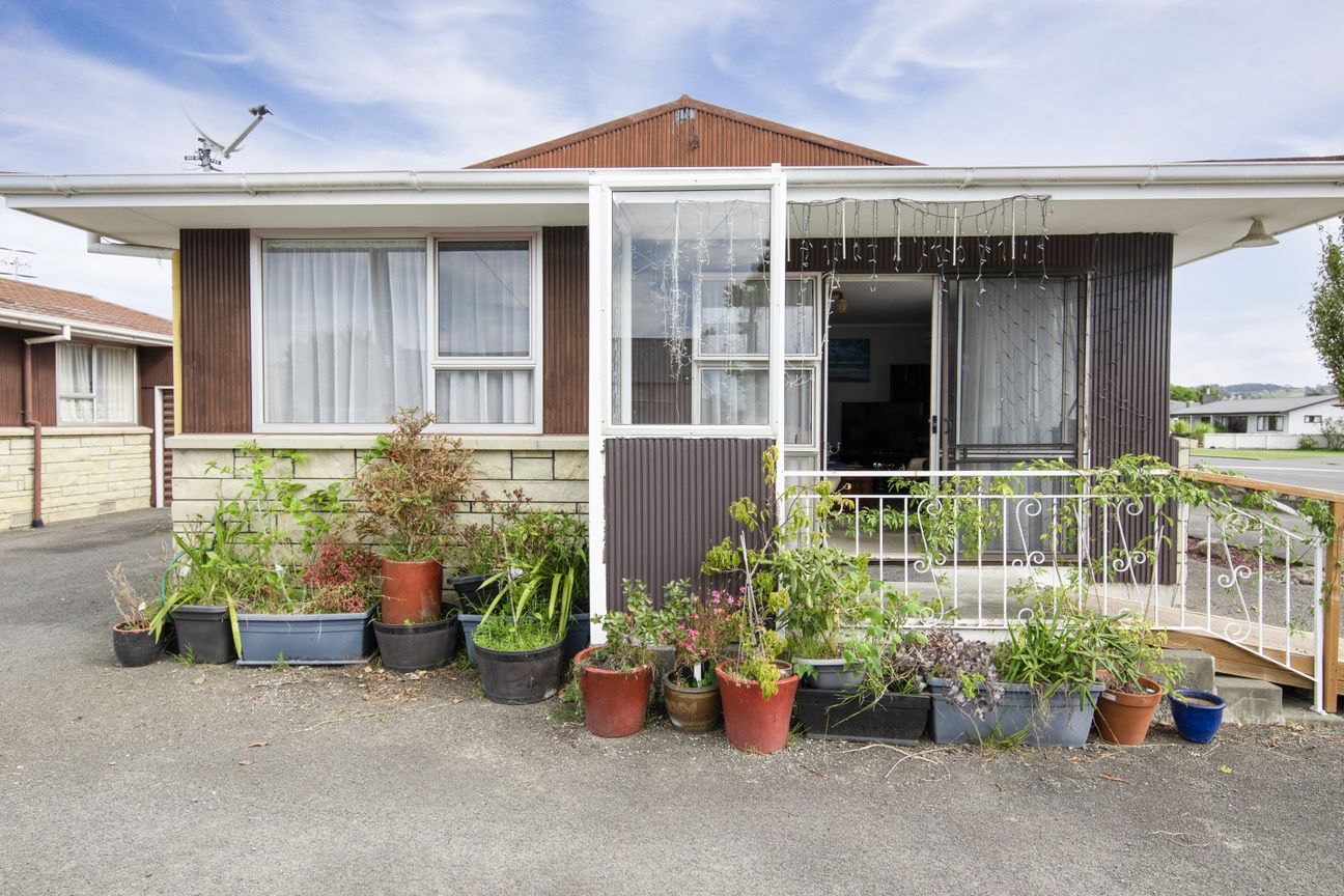 1/82 Gloucester Street, Greenmeadows, Napier City, Hawkes Bay, 4112 - For  Sale 