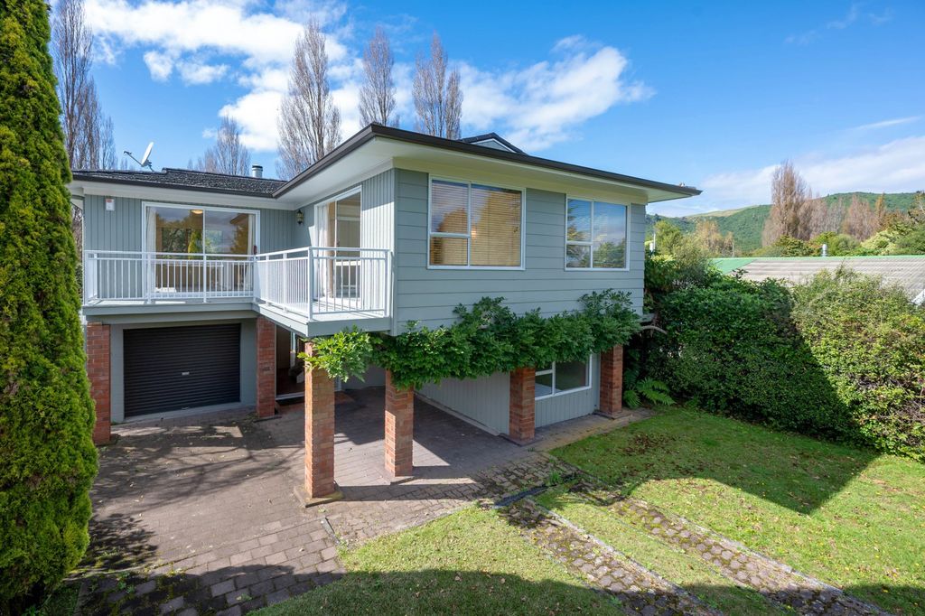 Property value 25 Kinloch Road, Kinloch realestate.co.nz