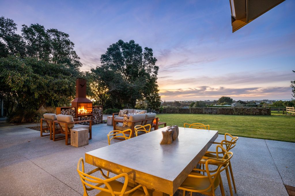 Property value 201 Egmont Road, Hillsborough realestate.co.nz