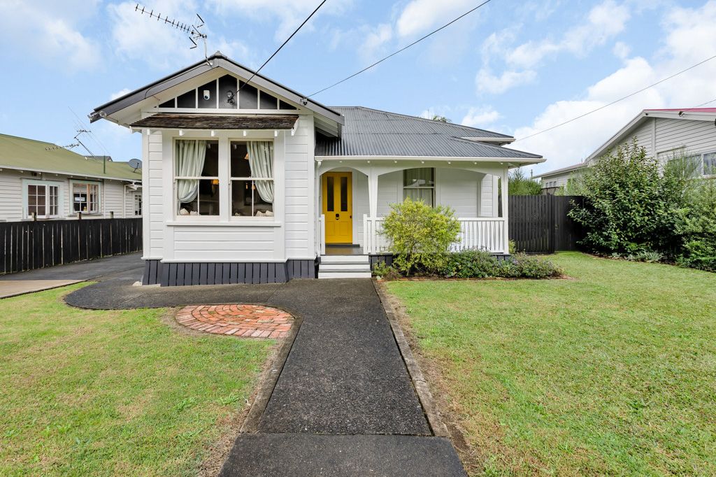 Property value 10 Drummond Street, Regent realestate.co.nz