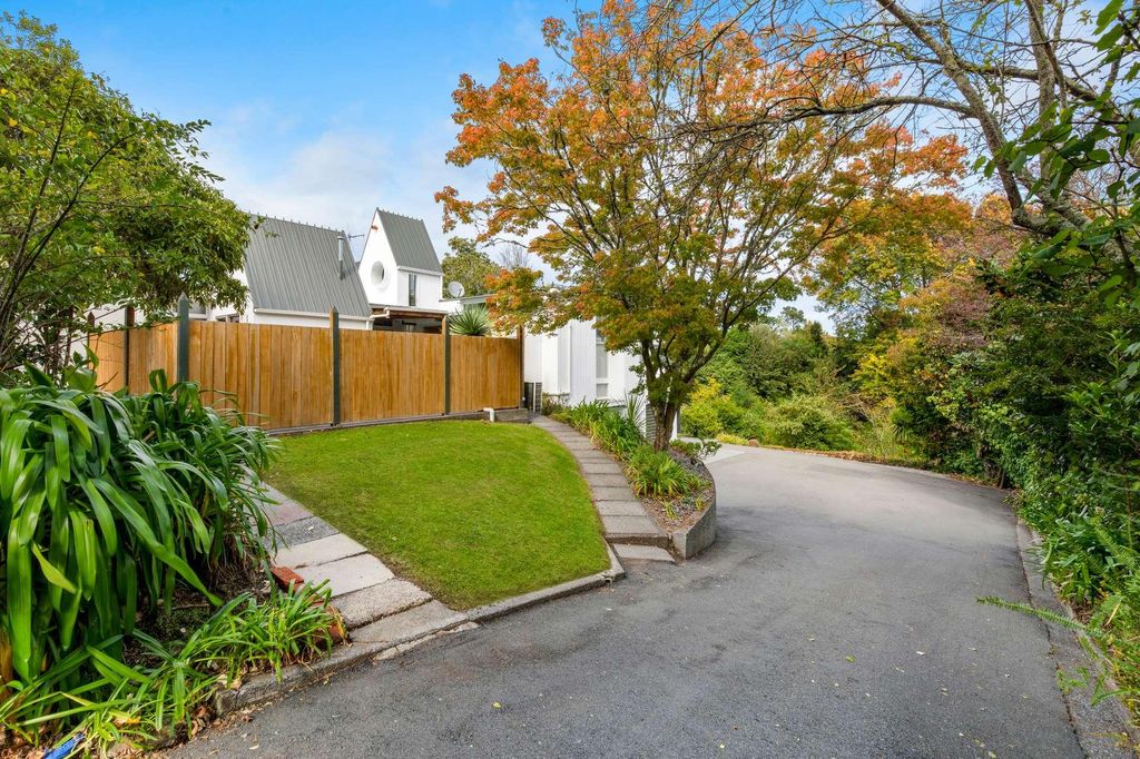 Sold 9A Peakes Road, Saint Johns Hill realestate.co.nz