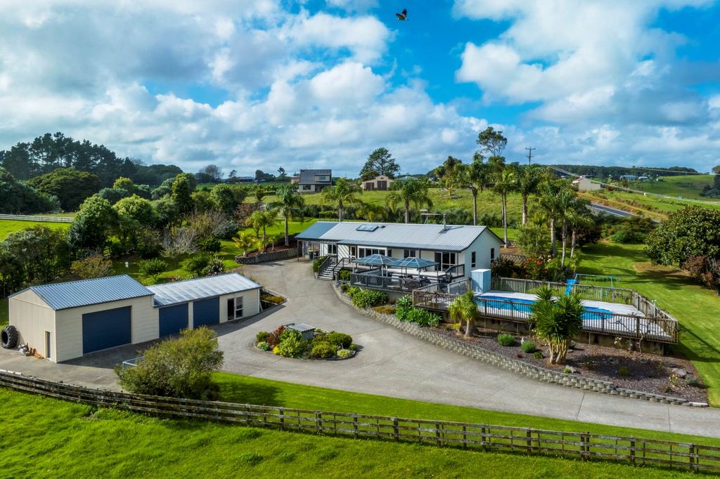 Property value 76 Morley Road, Waiuku realestate.co.nz