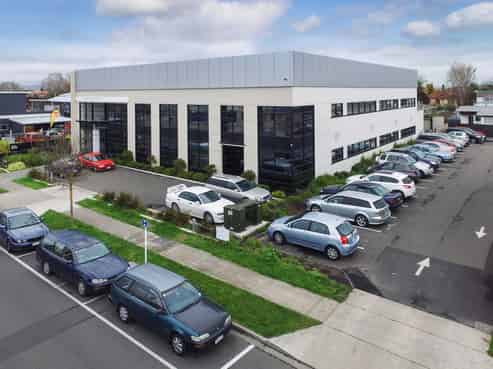 Secure long term Government tenants