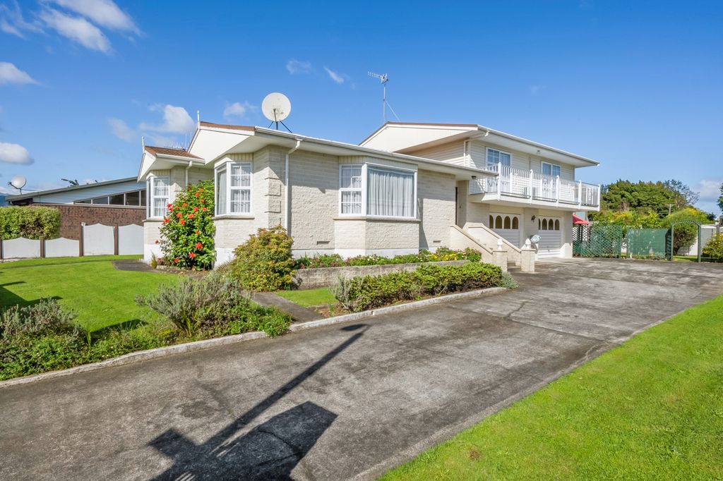 Property value 64 Highbury Drive, Levin realestate.co.nz