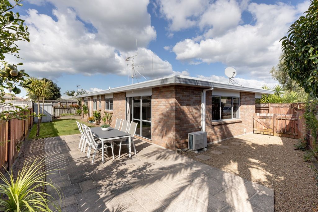 Property value 82 Evans Road, Papamoa realestate.co.nz