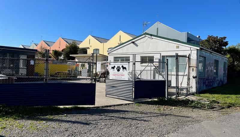 1 Barton Street, Woolston