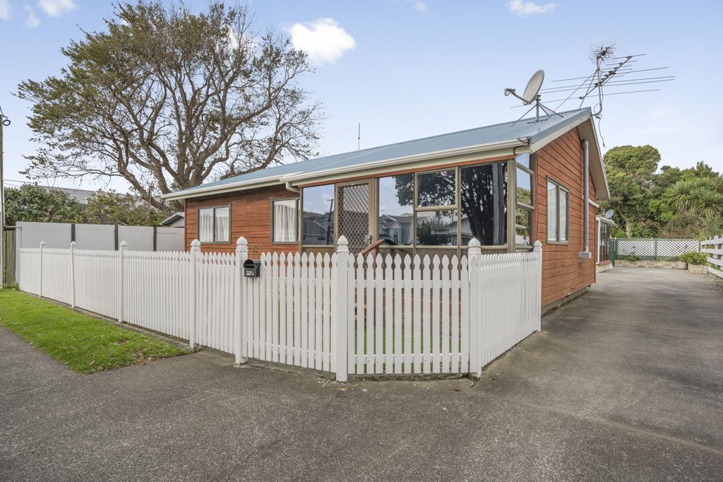 Sold 32A Tennyson Street, Petone realestate.co.nz