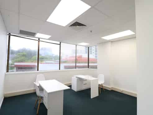 WELL PRICED OFFICE INCLUDING ONE CAR PARK