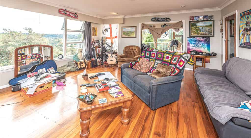 23 Wairere Road, Bastia Hill, Whanganui For Sale realestate.co.nz