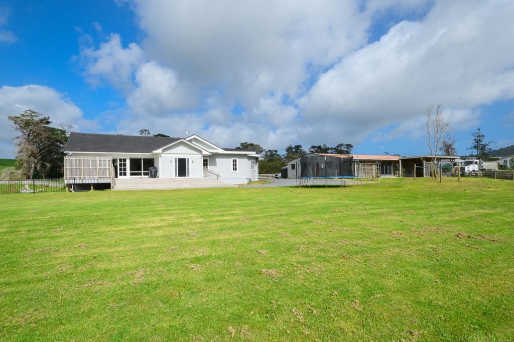 Property value 123 Hunter Road, Taupaki realestate.co.nz