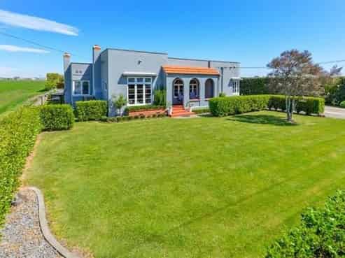 55 Thompson Road, Twyford