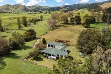 28 Wyborn Road, Te Aroha